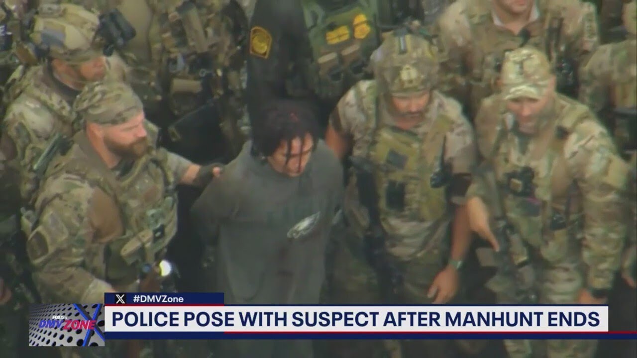 Police Pose With Escaped Murder Danelo Cavalcante After Manhunt - YouTube