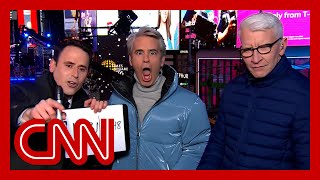 Mentalist Oz Pearlman blows Andys and Andersons minds | CNN New Years Eve 2026