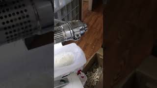 Soğuk pres yağ makinası cold press oil machine coconut oıl hindistan cevizi yağı çıkartıyor