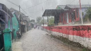 Walking in the rain Big Thunder in my Village, Very refreshing and calming Suitable for Insomnia