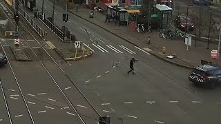 [FATAL] Seattle: Police Shootout Captured By Seattle DOT Traffic Camera