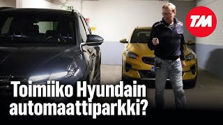 Näin Hyundai peruuttaa automaattisesti parkkiruutuun