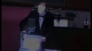 Bragg Lecture 2001. Demonstration 1: simulation of powder diffraction pattern