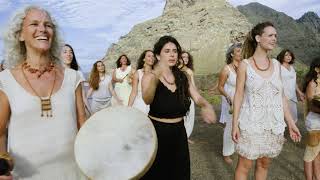 Somos Guardianas De La Tierra - Mujeres Lobas y Juan Mesa - Lyric \u0026 Chord