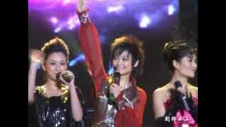 2007.12.09 上海马拉松演唱会之李宇春  Li Yuchun Chris Lee 合唱 不二拍摄 (3/3)