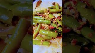 Lets go eat.😋ඔයාලත් කැමතිද මෙහෙම කන්න😋#short #viralvideo #trendingshorts #kaushifood