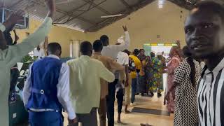 SOUTH SUDANESE PENTECOSTAL CHURCH IN NASRA PRAISING