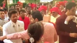 Shahrukh Khan's Embarrassing Incident at Anant Ambani's Pre-Wedding Bash: The Full Story"