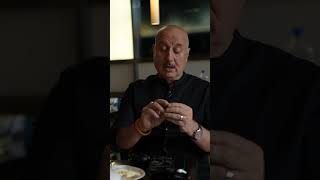 What is Anupam Kher's go to food? #khaanemeinkyahai #foodvlog #shorts