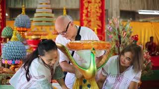 กฐินผ้าเหลืองห่มดอยวัดดงดินแดง อ อมก๋อย จ เชียงใหม่