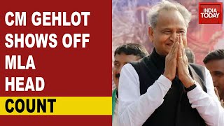 Rajasthan Political Crisis: Ashok Gehlot Shows Off MLA Head Count As A Victory Sign To Sachin Pilot