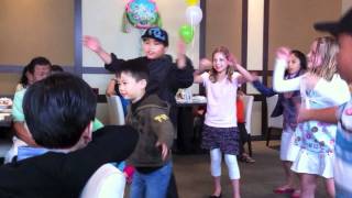 Megan's 1st bday - kids dancing