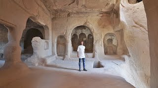 Las personas aquí viven en cuevas | CAPADOCIA - TURQUÍA