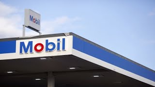 Exxon Mobil earnings: $0.73 per share, vs $0.66 EPS expected