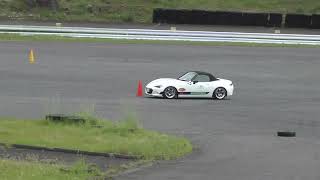 220618キョウセイMIジムカーナ練習会 ハイスピード 0933 ロードスター白黒NC