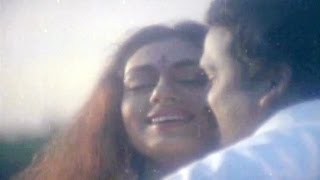 April 1 Vidudala Songs - Ompula Vykhari - Rajendra Prasad, Sobhana - HD