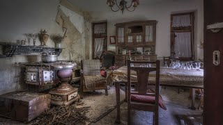 Abandoned Little Green House Shocked By Belongings Left Behind