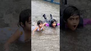 Navya Aditi barish ke pani me swimming krte hue😳☔   #shorts #trending #funny #video #schoollife