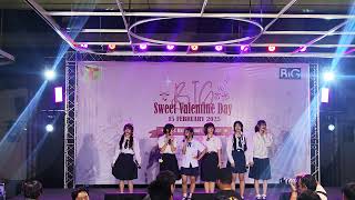 Neko Pon! - [Full Stage ] BiG Sweet Valentine Day @ BigC Ratchadamri #nekopon