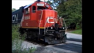 Canadian National L564 at Creve Coeur, IL - Sep. 11, 2009