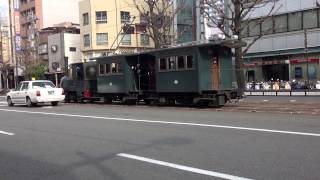 松山駅前　坊ちゃん列車