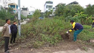 Surprised by the actions of the two men when we were cleaning the sidewalk near his house.