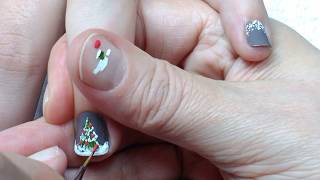 Christmas Tree Nail Art For beginners on Short Nails