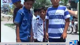 24 Report: Innocent kids of Gujranwala started playing with dangerous weapons