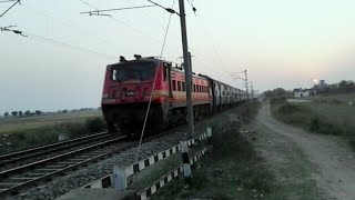 12328 Upasna Express || Dehradun - Howrah !!