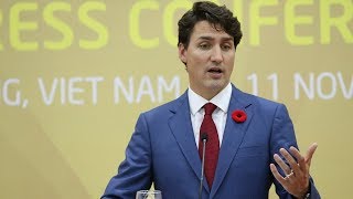 Thủ tướng Canada nói gì trong buổi HỌP BÁO BẤT NGỜ ở Đà Nẵng