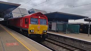 here is another dB red class 66182 to Acton t.c. from Westbury up recp