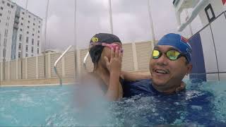 Swimming class for kids ថ្នាក់បង្រៀនហែលទឹកកម្រិតមូលដ្ឋាន