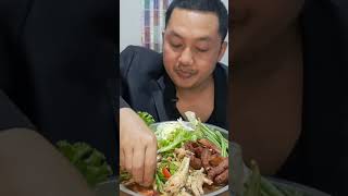 ตำบักหุ่งเผ็ดๆกับซี่โครงหมูทอด