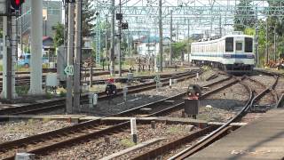 館林駅 東武800系 当駅始発 普通ワンマン 伊勢崎行き 発車