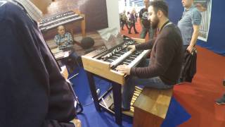 Musikmesse 2017 Hammond Clone KeyB Viscount Legend Live, filmed with Zoom Q2n