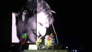 Ed Sheeran Live - Shape of You