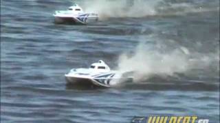 Raw Performance: AquaCraft® Models Wildcat™ Brushless 2.4GHz RTR