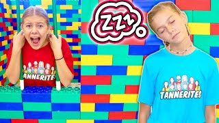 My SiSter WoN't WakE Up! Help Me EsCaPe Lego Fort Jail!