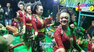 AYUN PUNTANG MEDLEY SAGULUYURNA || GENDING SILIWANGI WISNU GROUP - LIVE KAMPUS UPI BANDUNG