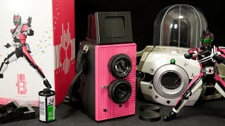 仮面ライダーディケイド Blackbird fly 35mm 2眼レフカメラ ディケイド ピンク ブラックバードフライ フィルムカメラ Kamen Rider Decade camera