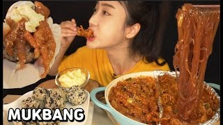 SUB)불향가득 직화무뼈닭발과 당면가득 매콤국물닭발에 주먹밥 먹방 hot spicy chicken feet, rice balls ASMR MUKBANG