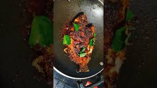 നാടൻ കരിമീൻ വറുത്തത് /easy karimeen fish fry #shorts #homemade #cooking  Masala fish fry