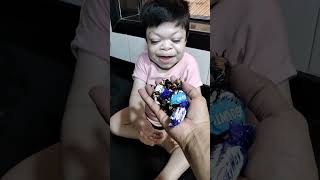 Cute baby loves bhot saari colorful choclates🍫🍫☺️☺️