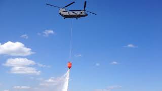 Chinook flying with Bambi Bucket