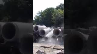 How unloading concrete pipe