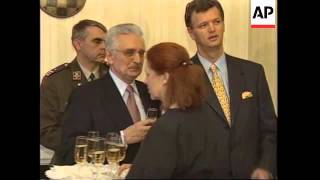 USA: CROATIAN PRESIDENT FRANJO TUDJMAN LEAVES HOSPITAL