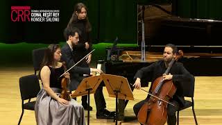 Trio Vecando plays Shostakovitch Trio No.1