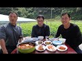 푸짐하게차린 밥상.친구와먹으니 꿀맛 korean home style meal