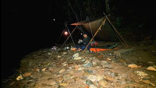 SOLO CAMPING IN THE FOREST OF BUKIT BARISAN, SUMATRA || WATER SOUND THERAPY.