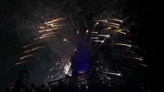 Feu d'artifice - Paris - Tour Eiffel - 14 juillet 2014 - "Requiem", "Eternal Source of Light Divine"